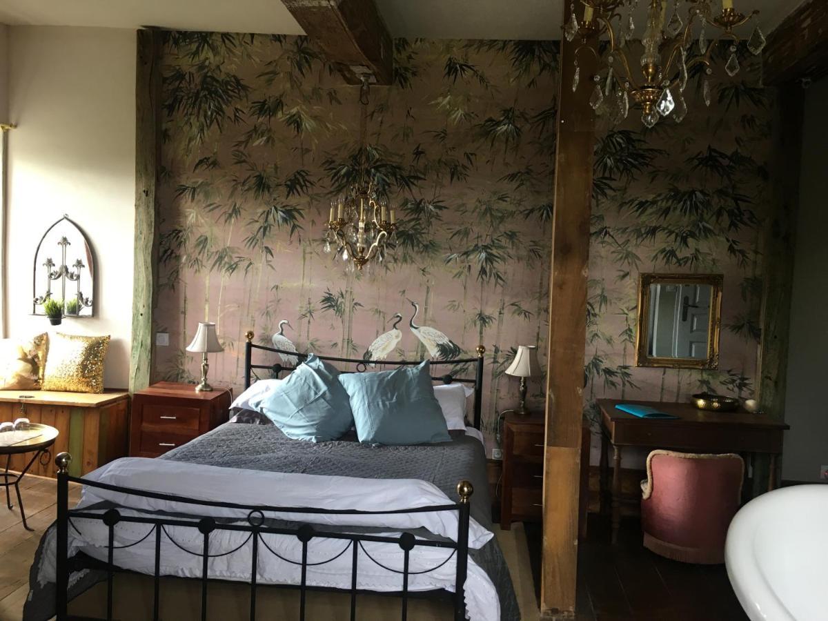 Chateau Gros Puy, Petit Chateau Chambre D'Hote Abjat-sur-Bandiat Esterno foto